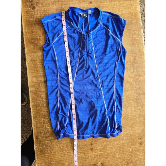 Athleta tank women's size small. Purple 1/4 zip with pocket on backside - Picture 9 of 10